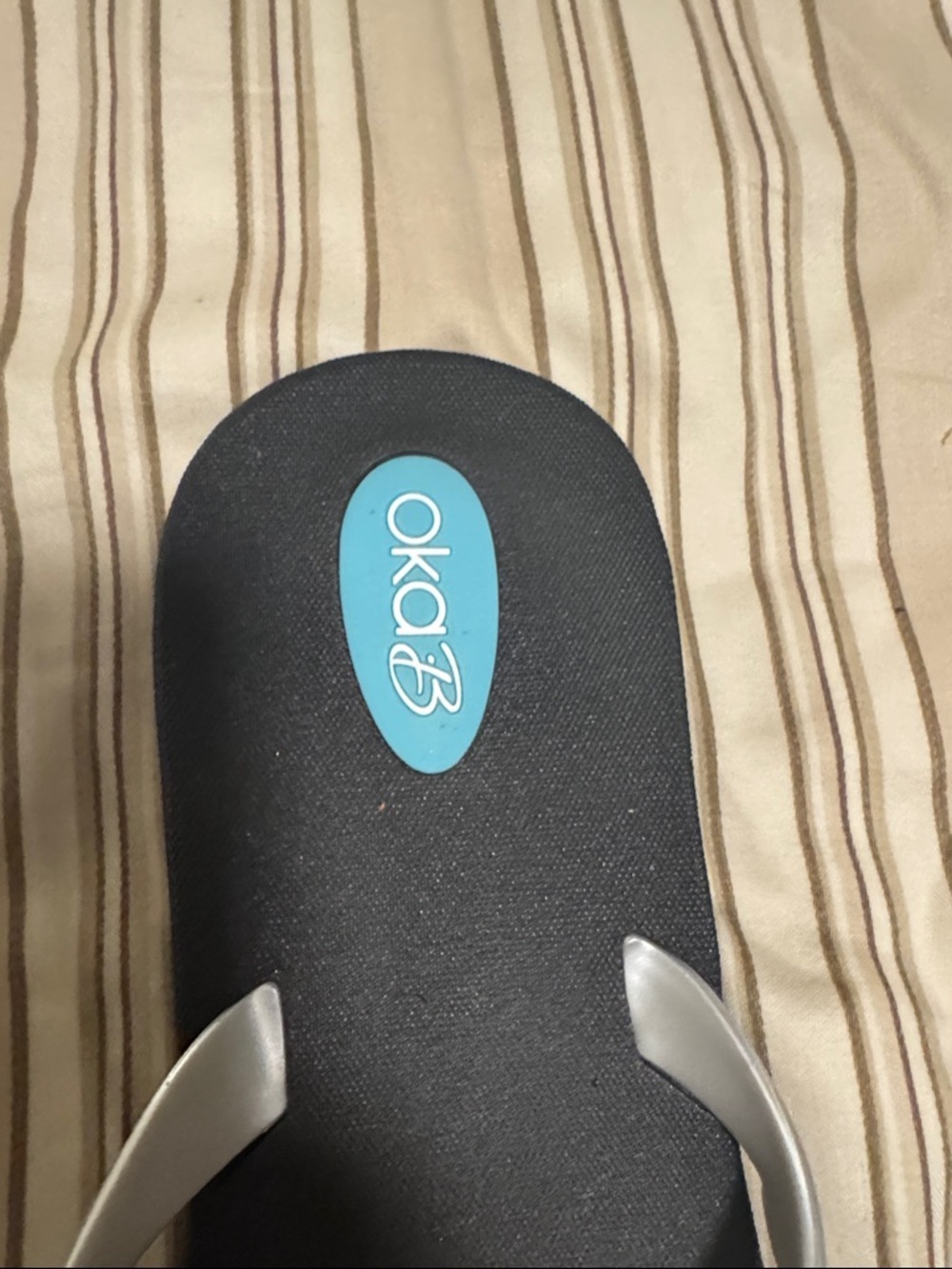OKA b. Black Footbed Flip Flops with Silver Scalloped Straps - Picture 3 of 4